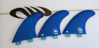 Curve Fins Thruster Hexcore Dual Tab - 5 Medium