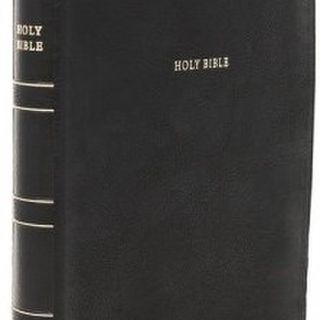 NKJV Thinline Reference Bible, Leathersoft, Black, Red Letter Edition, Comfort Print: Holy Bible, New King James Version