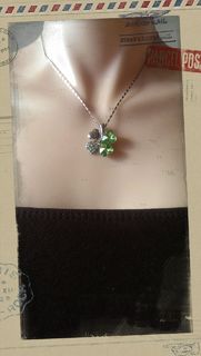 Four leaf Clover Pendant Necklace