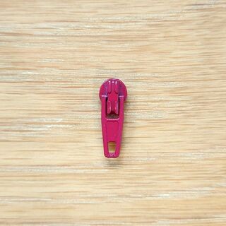 Burgundy zipper pull