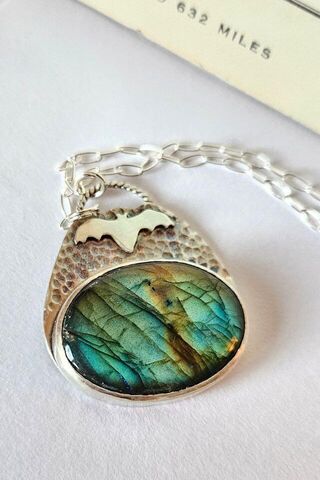 Half-light Pekapeka Bat Pendant with Labradorite in Argentium silver 2