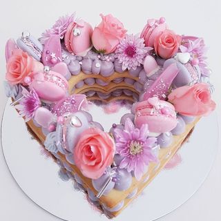 Heart shape shortbread cookie cake purple