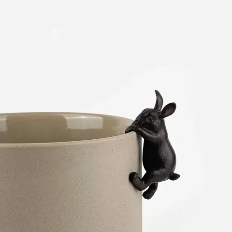 HANGING BUNNY BROWN