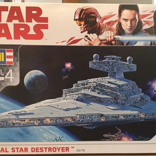 Star Wars Imperial Star Destroyer Kitset 1/2700 Revell