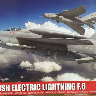 English Electric Lightning F.6 Fighter Plane Kitset 1/72 Airfix