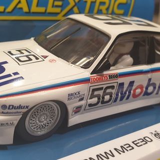 Scalextric 1/32 BMW E30 M3 - Bathurst 1000 1988 Peter Brock