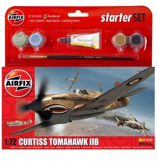 Curtiss Tomahawk 11B Fighter Plane - Airfix Starter Set 1/72