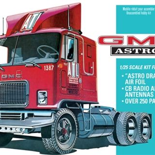 GMC Astro 95 Semi Tractor AMT Kitset 1/25