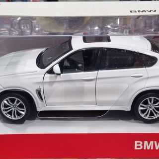 BMW X6 M White 1/24 Rastar