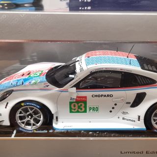 Porsche 911 GT3 RSR 2019 Le Mans Earl Bamber, Nick Tandy & Patrick Pilet 1/18 IXO