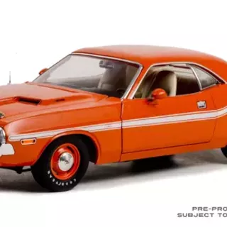 1970 Dodge Challenger R/T Orange Roadcar 1/18 Greenlight