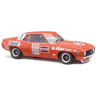 Chevrolet ZL-1 Camaro 1972 Symmons Plains 2nd Place Bob Jane 1/18 Classic Carlectables