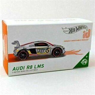 Hot Wheels ID World Race Audi R8 LMS