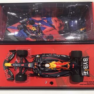 Minichamps Oracle Red Bull Racing RB18 Max Verstappen Winner Saudi Arabian GP 2022 (damaged)