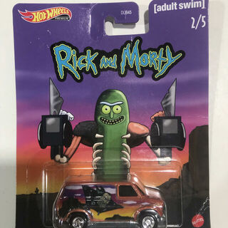 Hot Wheels Adult Swim 2/5 Rick and Mort Ford Transit Super Van (damaged)