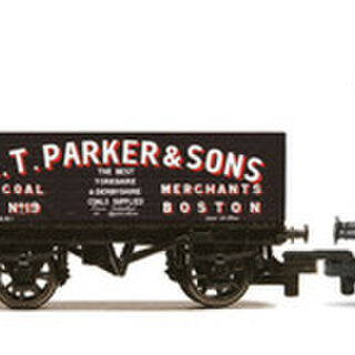 Hornby triple wagon pack