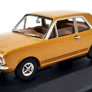 Ford Lotus Cortina MkII Amber Gold RHD - Corgi Vanguards 1/43