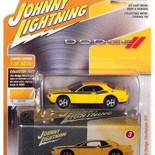 JOHNNY LIGHTNING - DODGE CHALLENGER R/T 2010