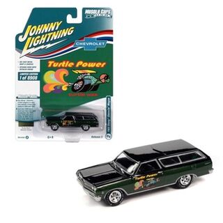 Johnny Lightning 1/64 Turtle Wax 1965 Chevy Chevelle Wagon