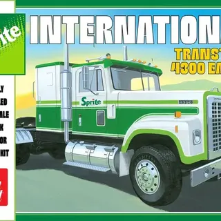 amt 1/25 International Transtar 4300 Eagle Sprite