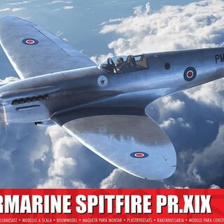 Airfix Supermarine Spitfire PR.XIX 1/72