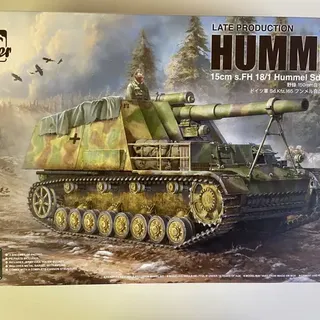 15cm s.FH 18/1 Hummel Sd. Kfz. 165 Late Production Kitset 1/35 Border