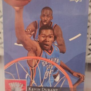 2009-10 Upper Deck Oklahoma City Thunder Basketball Card Kevin Durant #135