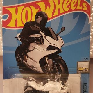 Hot Wheels HW Factory Fresh 5/5 Ducati 1199 Panigale - Treasure Hunt