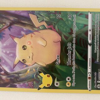 Pokémon TCG: Pikachu Celebrations Card