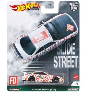 Hot Wheels CC Slide Street Nissan Silvia (S14) 1/5
