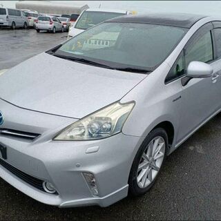 2012 Toyota Prius ALPHA G  7 Seat SKYLIGHT EDITION! done 104k! SOLD