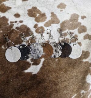 Circle Cowhide Keychain