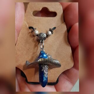 MUSHROOM NECKLACE 4