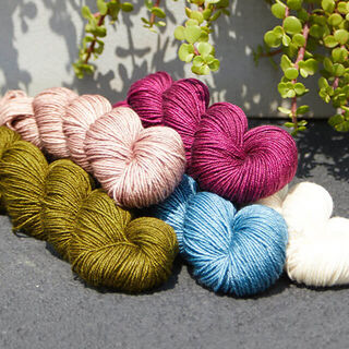 Luna Premium Hand Dyed Merino