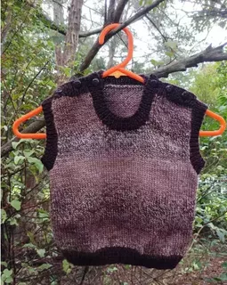 P381 8 ply Baby/Toddler Vest Pattern