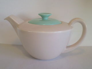 Poole 2 Cup Teapot