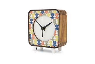 Pop Clock Fantail