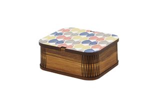Something Special Box Pattern Fantail