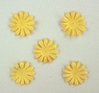 2cm Gerbera Petals - Soft Yellow