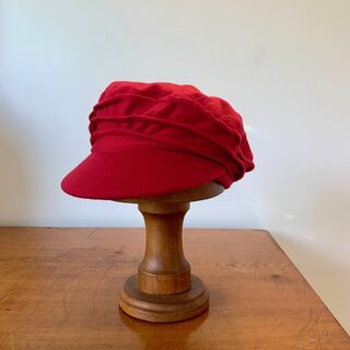 Jane Cap| Red