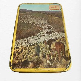 Griffins Farming Scene Tin