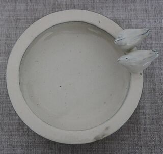 Bird Bath Ceramic Round White