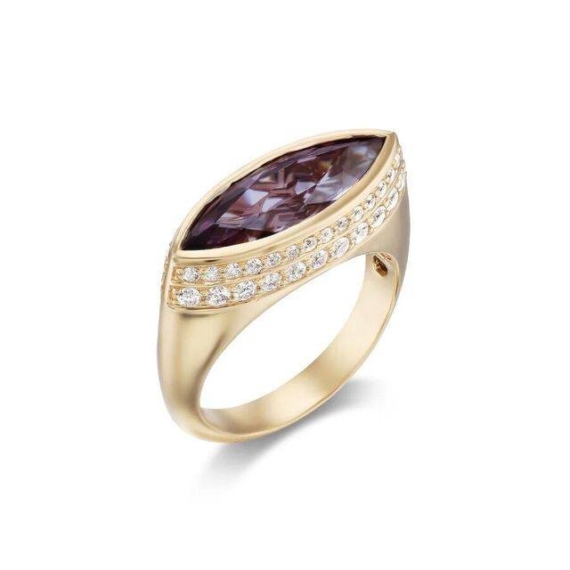 ONE OF A KIND NOMAD COCKTAIL 18 - carat gold, spinel and diamond ring