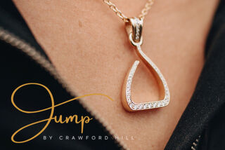 Diamond Set Gold Free Jump Pendant - Yellow