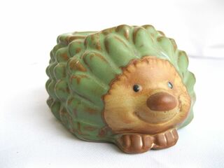 Hedgehog pot