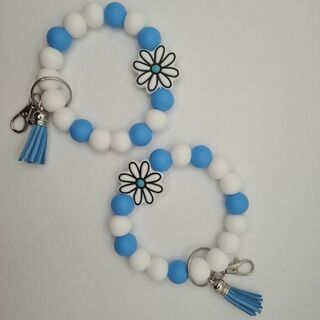 SIlicone Bead Wristlet - Blue Daisy