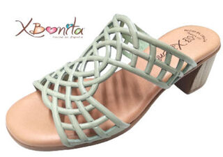 Xandra Mint