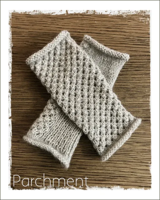 Briar Mitts - DK/8Ply Knitting Pattern