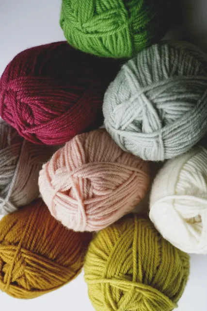 Vespers DK/8 Ply Merino