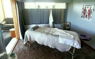 Relaxation Massage/ Nikau Cottage